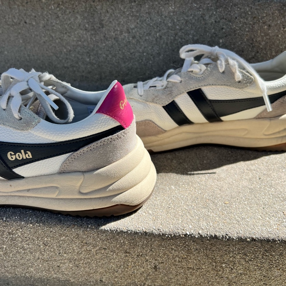 Gola Women's Cream and Black Sneakers - Picture 4 of 7